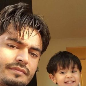 Meet your Posher, Fahim